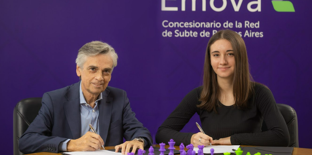 Foto contrato JA Candela