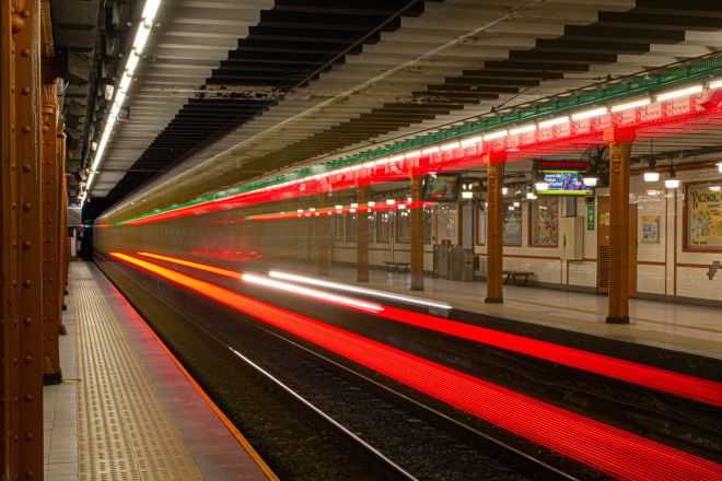 Guillermo Villa. Estación Perú, Línea A