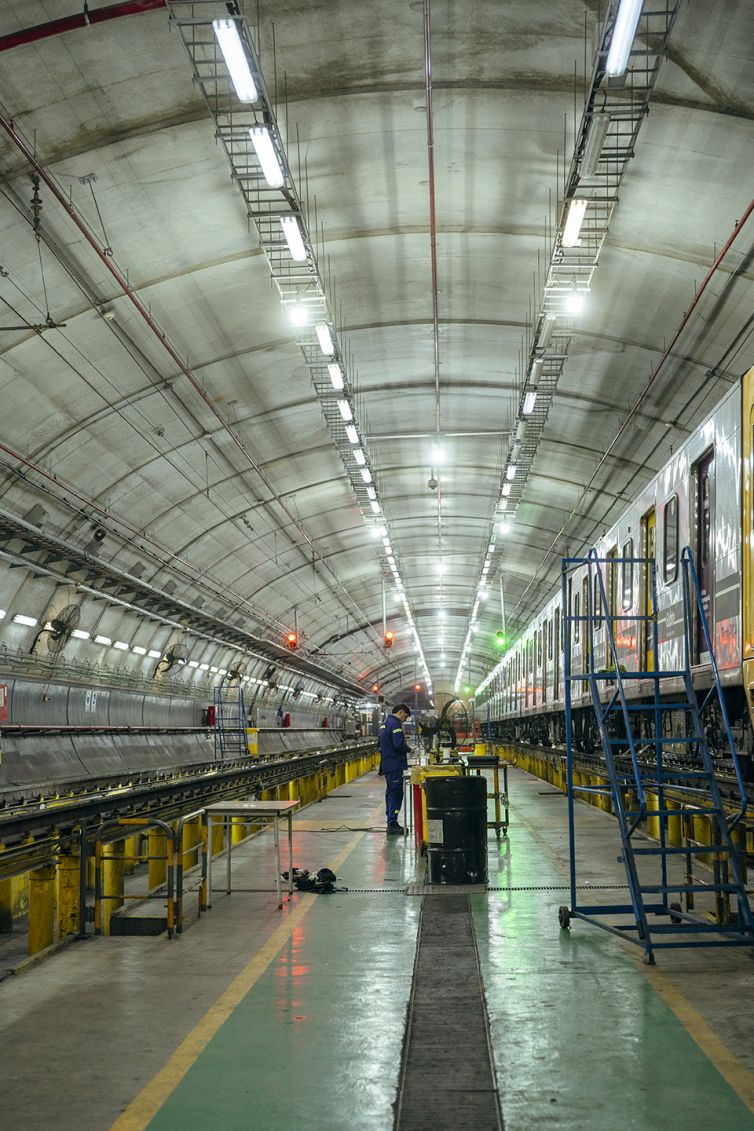 Analía Devalle. Formación Alstom 300. Taller Parque Patricios, Línea H