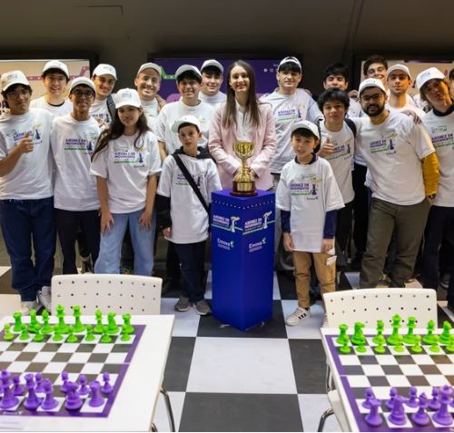 Nota de Noticias Argentinas sobre el torneo de ajedrez en el Subte